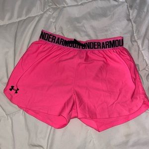 hot pink under armour shorts